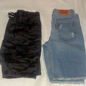Set of Levi's Kids Camo Black and Denim Blue Shorts
